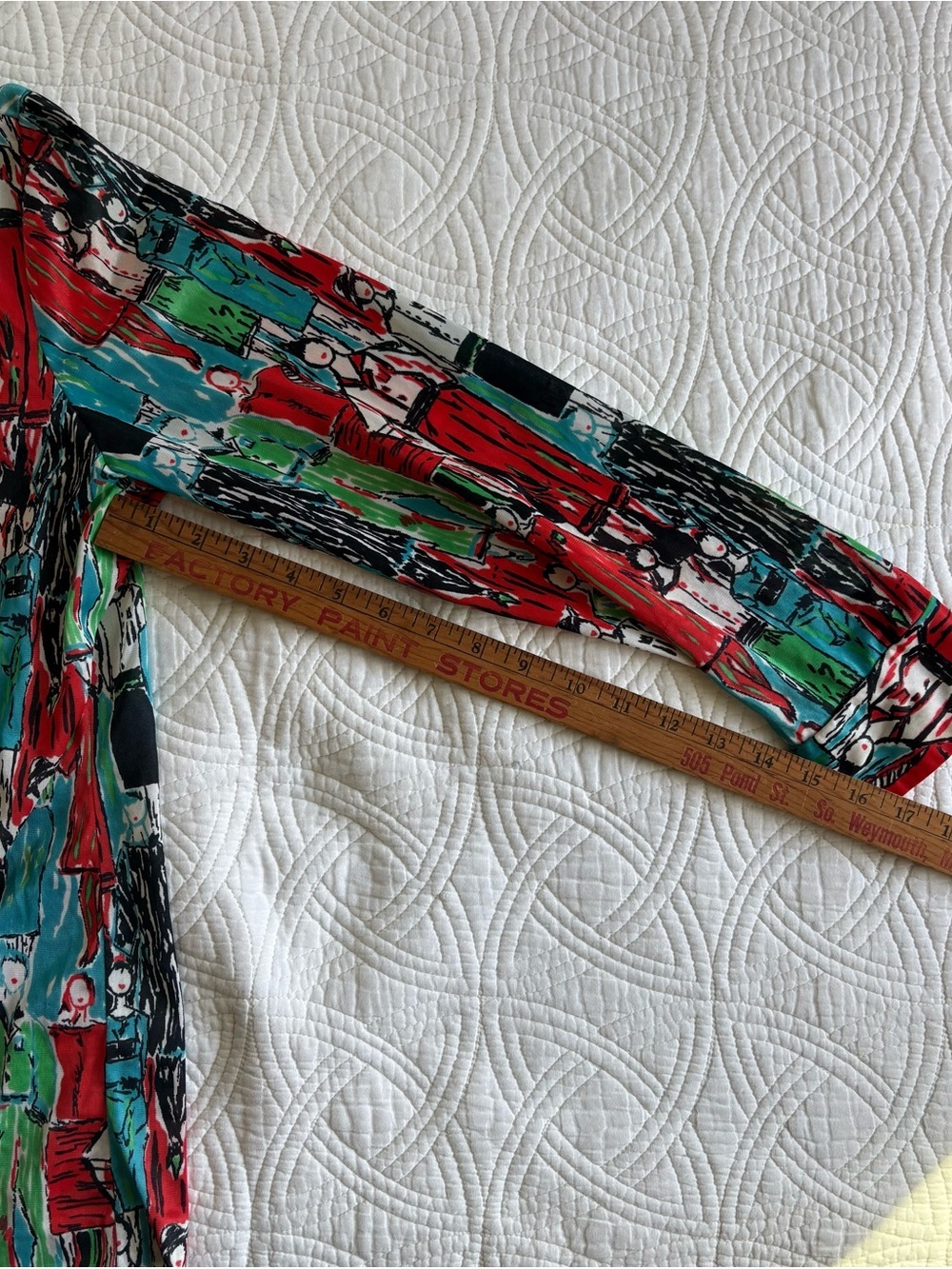 Vintage Whimsical button down shirt Measures as Large - Picture 5 of 8